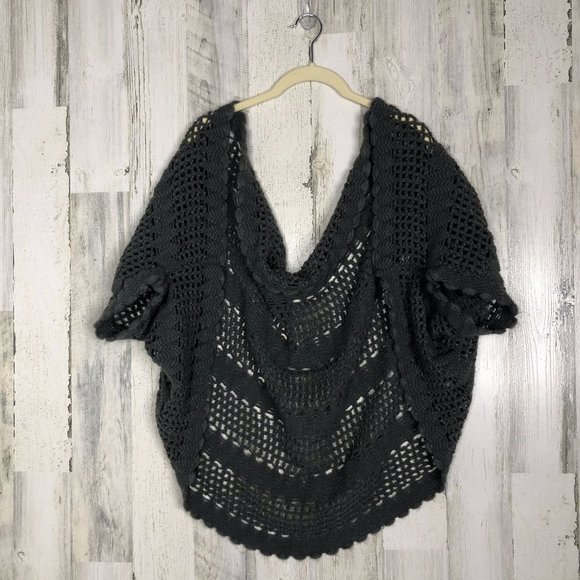 Coco + Carmen Sweaters - Coco Carmen Womens Grey Crochet Edge knit Shrug OS